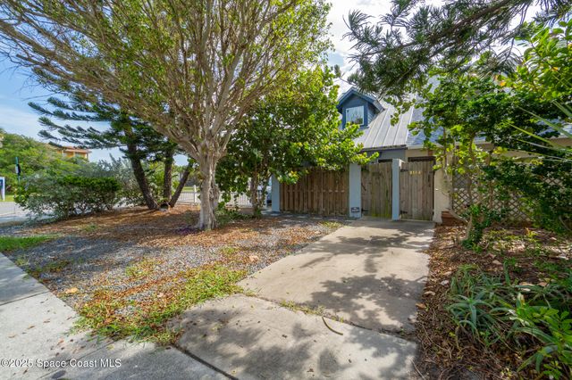 8156 Ridgewood Avenue, Cape Canaveral, FL 32920