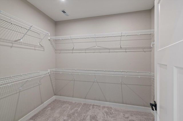 2358 Amici Drive, Covington, KY 41017