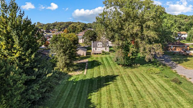 1725 E 158th Street, South Holland, IL 60473