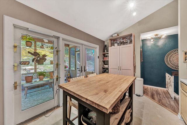 4520 Summerset CIR, Roanoke, VA 24018
