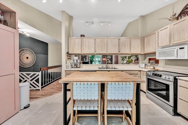 4520 Summerset CIR, Roanoke, VA 24018