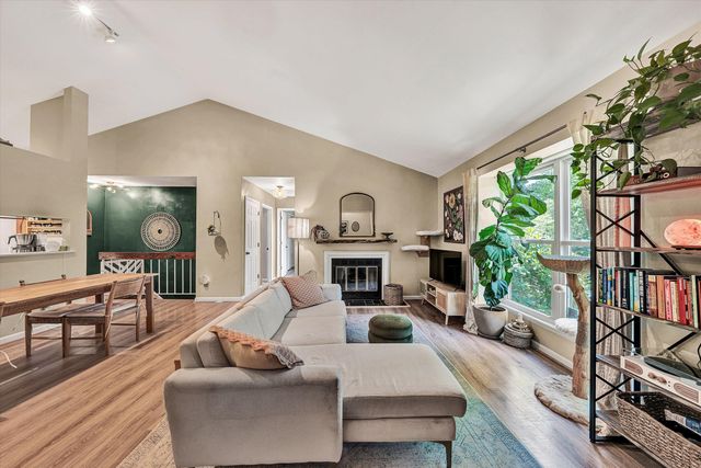 4520 Summerset CIR, Roanoke, VA 24018