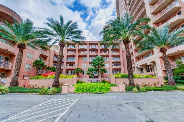 3505 Sage Road 2102, Houston, TX 77056