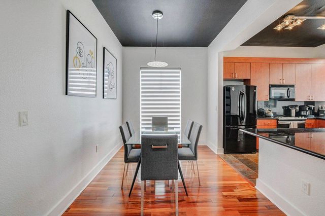 3505 Sage Road 2102, Houston, TX 77056