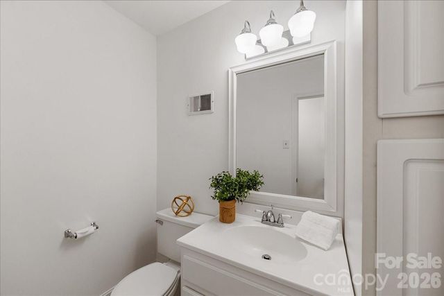 7201 Terrace Drive, Charlotte, NC 28211