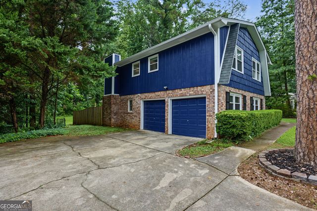 245 Pinetree Drive, Marietta, GA 30068