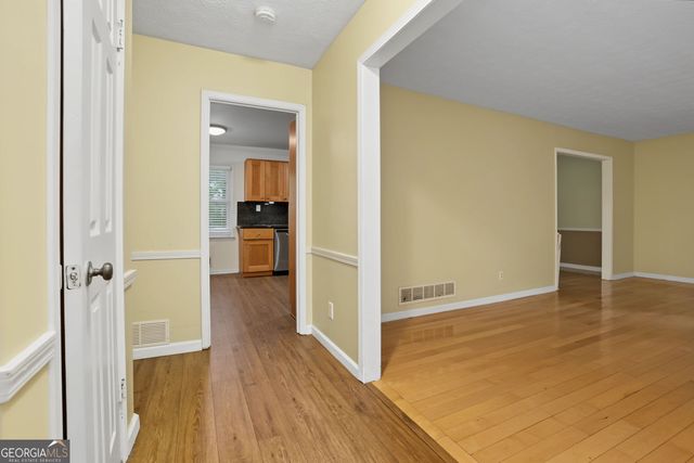 245 Pinetree Drive, Marietta, GA 30068
