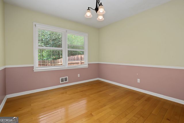 245 Pinetree Drive, Marietta, GA 30068