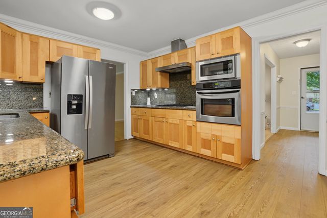 245 Pinetree Drive, Marietta, GA 30068