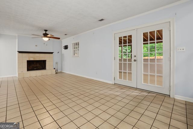 245 Pinetree Drive, Marietta, GA 30068