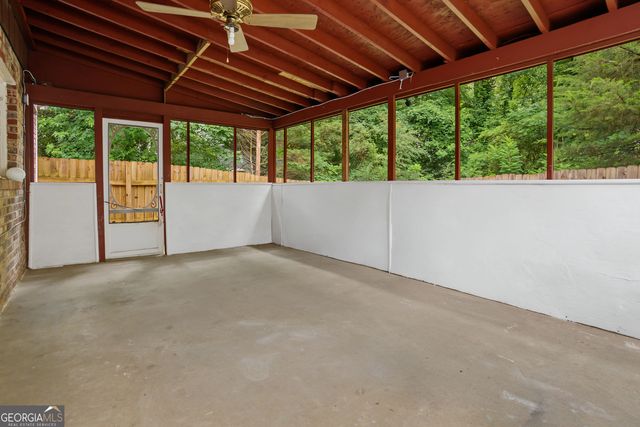 245 Pinetree Drive, Marietta, GA 30068