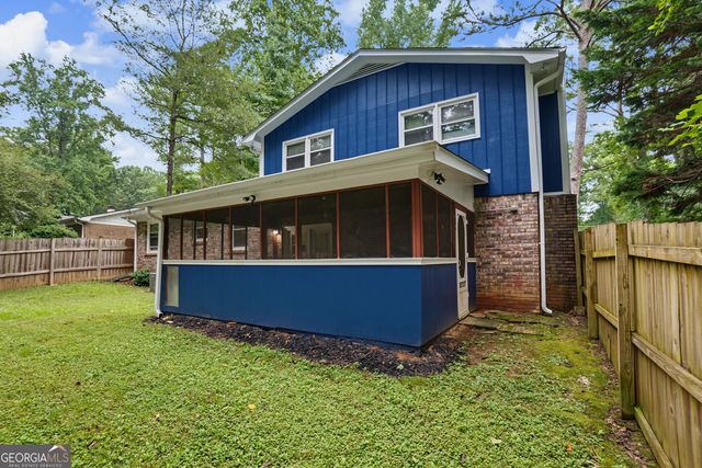 245 Pinetree Drive, Marietta, GA 30068