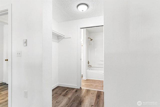 1840 Central Place S #B10, Kent, WA 98030