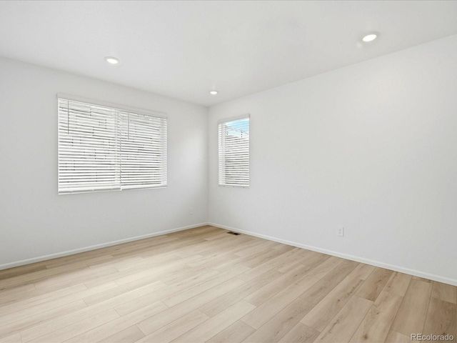 1652 Yampa River Dr, Windsor, CO 80550