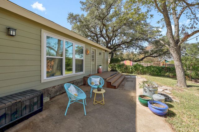 1400 Doonesbury DR, Austin, TX 78758