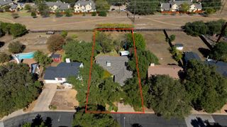 1400 Doonesbury DR, Austin, TX 78758