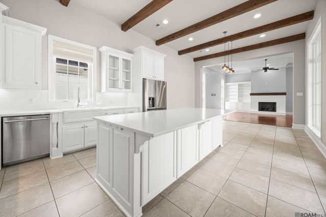 11520 Ancestors Dr, Baton Rouge, LA 70810