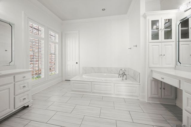 11520 Ancestors Dr, Baton Rouge, LA 70810