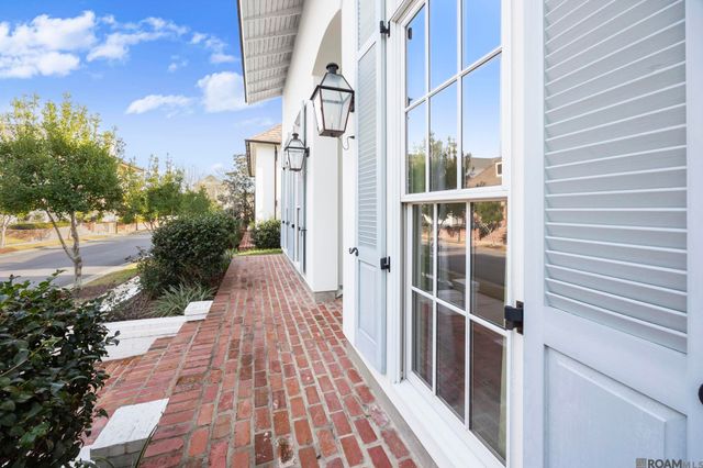 11520 Ancestors Dr, Baton Rouge, LA 70810