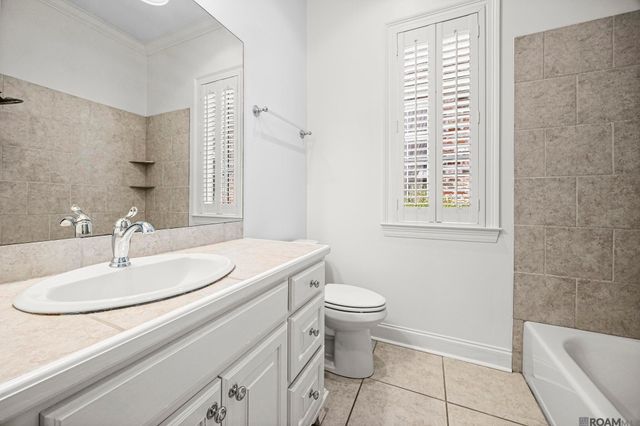 11520 Ancestors Dr, Baton Rouge, LA 70810