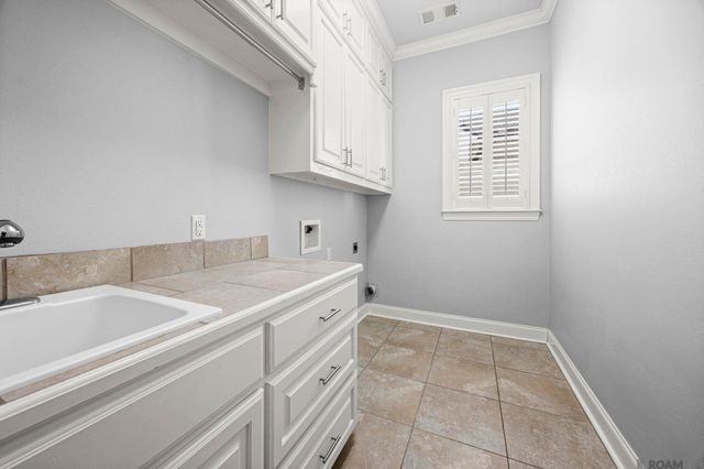 11520 Ancestors Dr, Baton Rouge, LA 70810