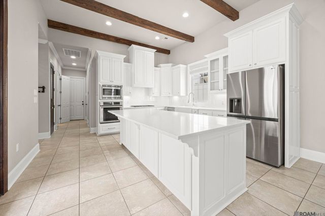 11520 Ancestors Dr, Baton Rouge, LA 70810