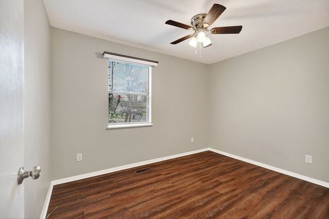 3382 Dietz Dr, Cookeville, TN 38506