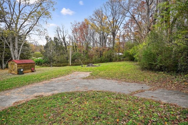 3382 Dietz Dr, Cookeville, TN 38506