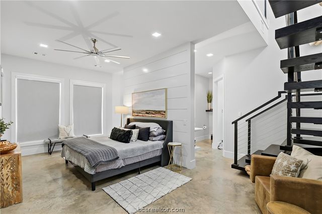 17600 Windsong Drive, College Station, TX 77845