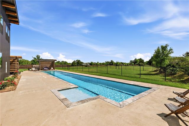 17600 Windsong Drive, College Station, TX 77845