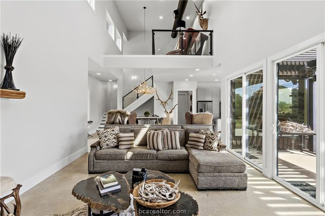 17600 Windsong Drive, College Station, TX 77845