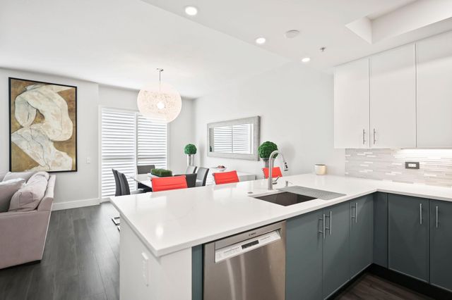 2631 NE 14th Avenue 304, Wilton Manors, FL 33334