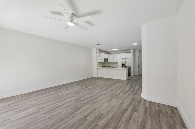 560 St Tropez Lane, Margate, FL 33068