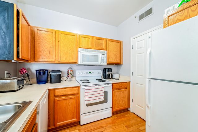 12415 First Avenue S, Southgate, MI 48195