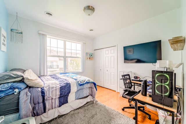 12415 First Avenue S, Southgate, MI 48195