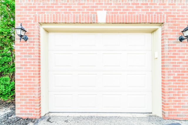 12415 First Avenue S, Southgate, MI 48195
