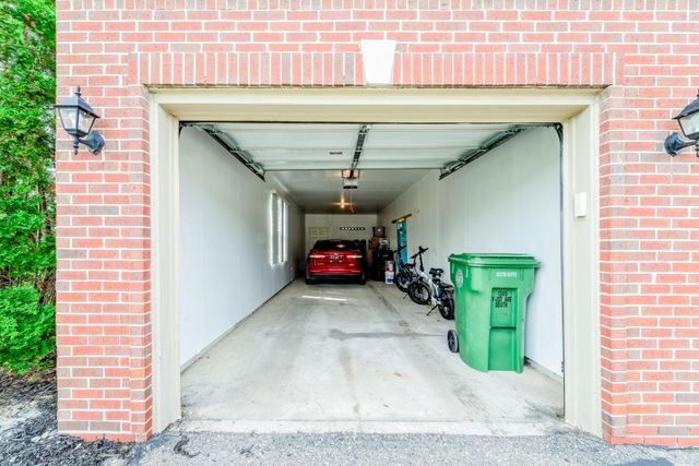 12415 First Avenue S, Southgate, MI 48195
