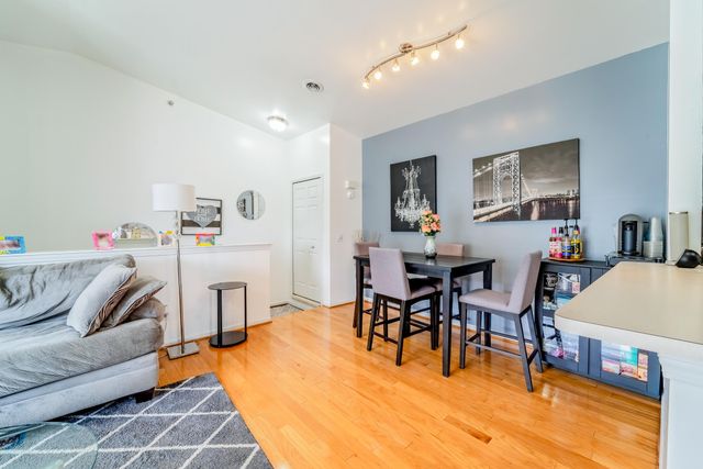 12415 First Avenue S, Southgate, MI 48195