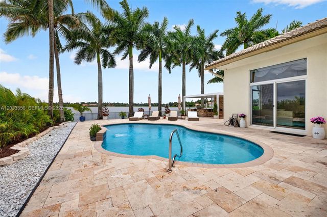 18611 SW 39th St, Miramar, FL 33029