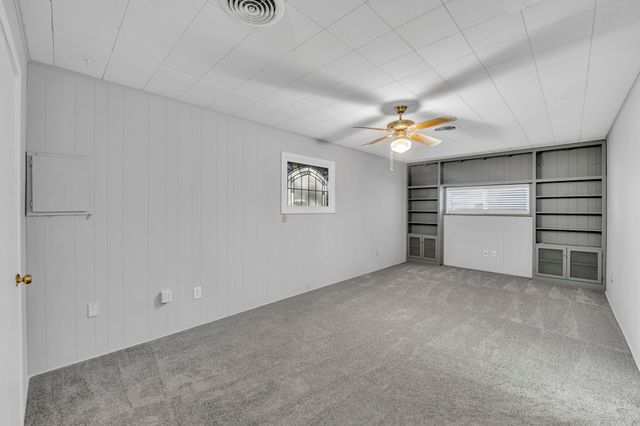 6324 Woodbine Drive, Fort Worth, TX 76112