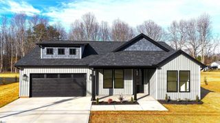 534 Dillon Street, Chesnee, SC 29323