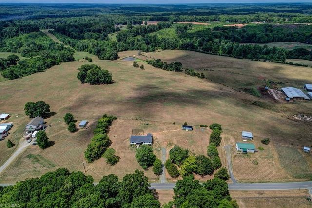 552 O Bryant Road, Reidsville, NC 27320