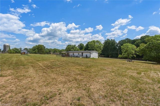 552 O Bryant Road, Reidsville, NC 27320