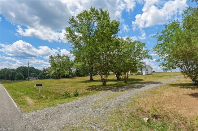 552 O Bryant Road, Reidsville, NC 27320