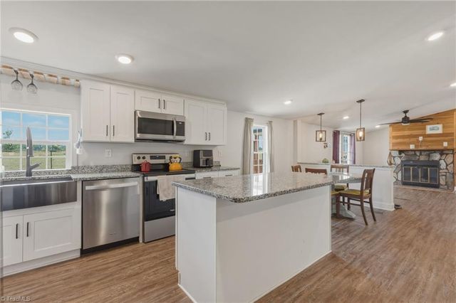 552 O Bryant Road, Reidsville, NC 27320