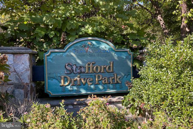 10811 ORCHARD ST, Fairfax, VA 22030