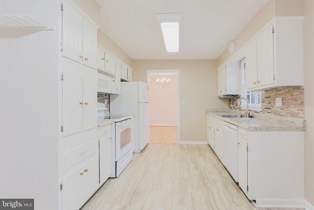 10811 ORCHARD ST, Fairfax, VA 22030