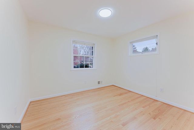 10811 ORCHARD ST, Fairfax, VA 22030