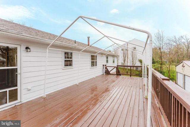 10811 ORCHARD ST, Fairfax, VA 22030