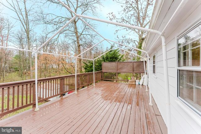 10811 ORCHARD ST, Fairfax, VA 22030